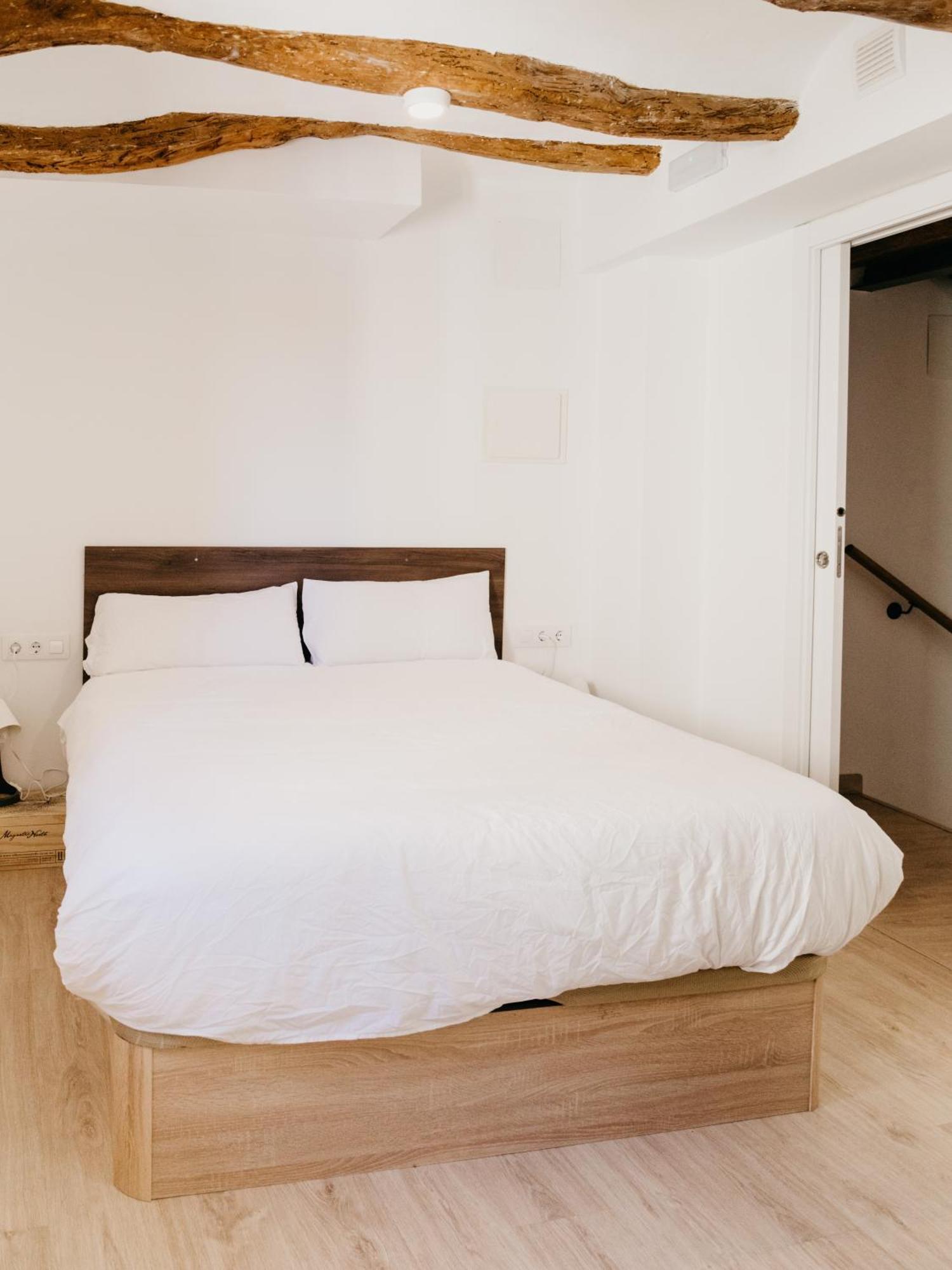 Camins Del Priorat : Ermita Sant Gregori Bis Apartment El Masroig Room photo